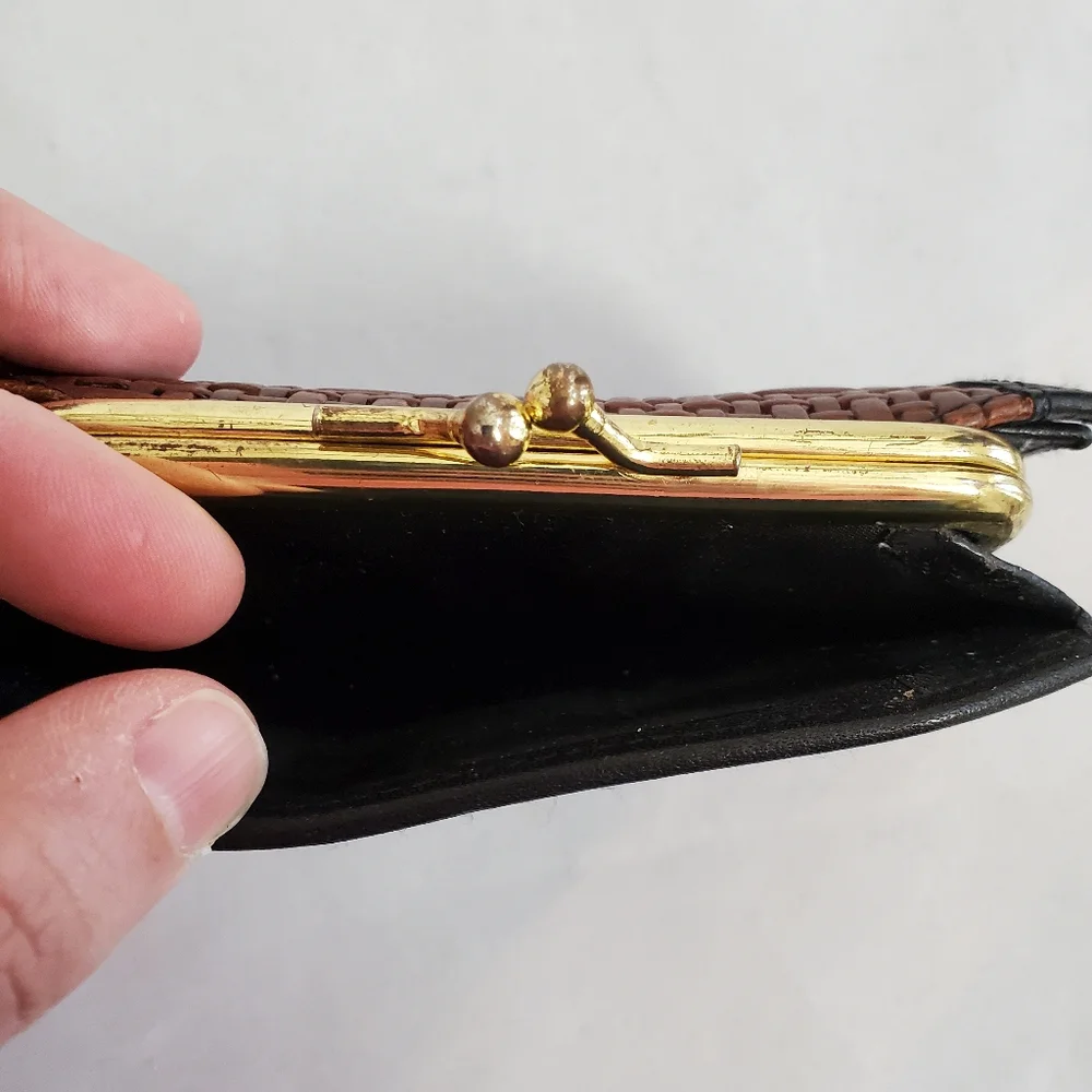 Vintage Buxton Black Brown Leather Wallet